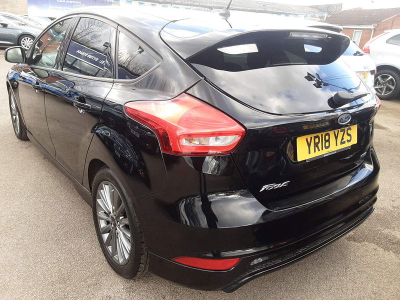 Ford Focus 1.0T EcoBoost ST-Line Euro 6 (s/s) 5dr 5dr Manual 2024