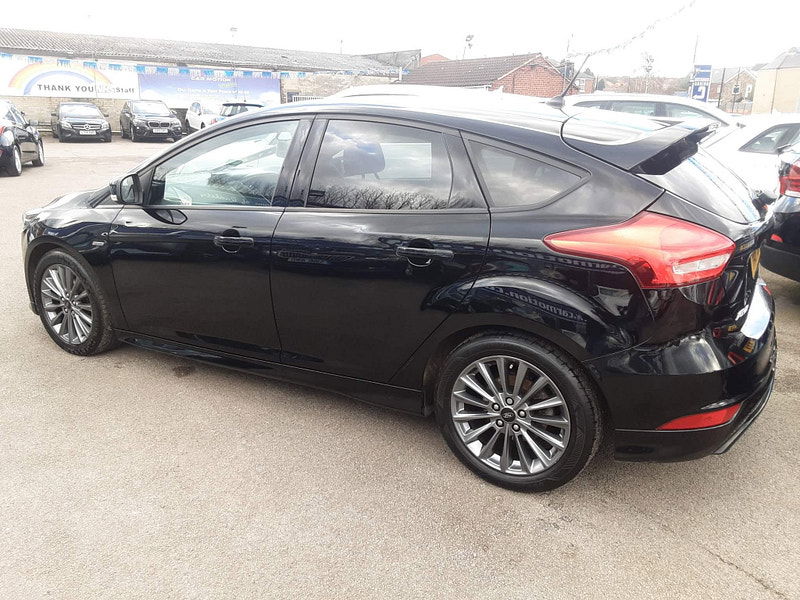 Ford Focus 1.0T EcoBoost ST-Line Euro 6 (s/s) 5dr 5dr Manual 2024