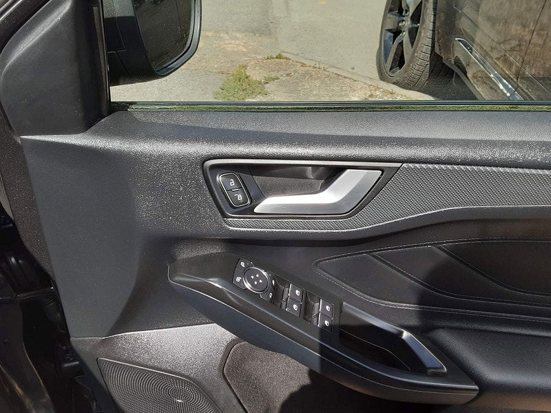 Ford Focus 1.5 EcoBlue ST-Line X Auto Euro 6 (s/s) 5dr 5dr Automatic 2025