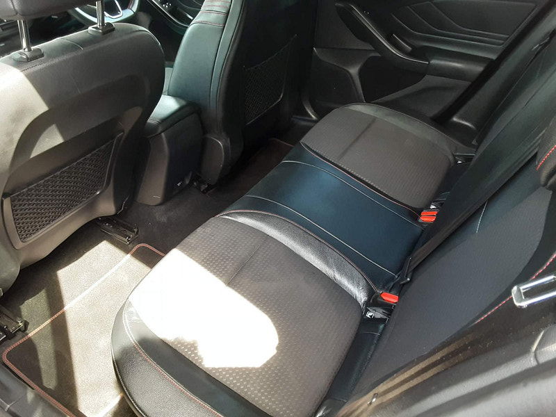 Ford Focus 1.5 EcoBlue ST-Line X Auto Euro 6 (s/s) 5dr 5dr Automatic 2025