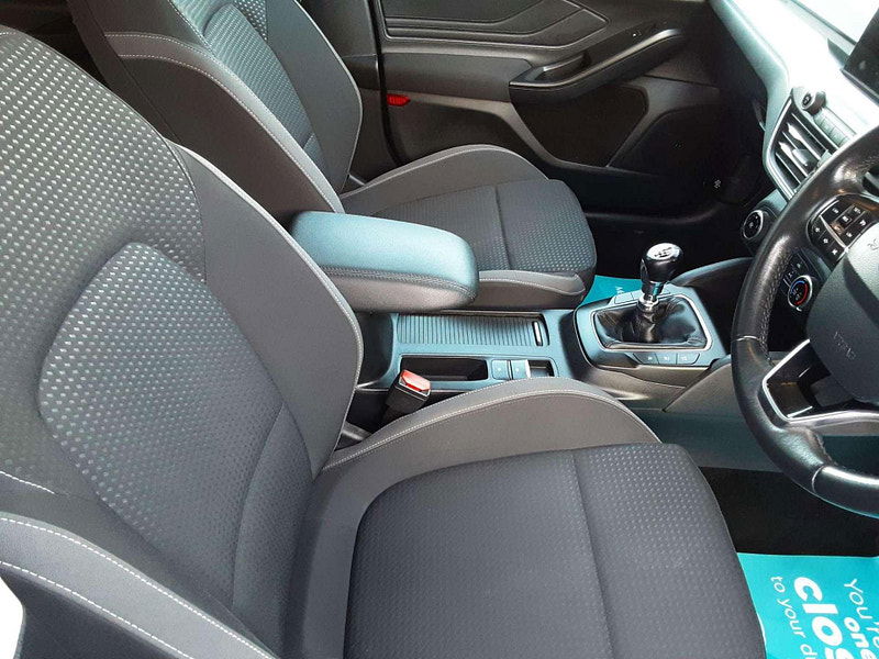 Ford Focus 1.5 EcoBlue Zetec Euro 6 (s/s) 5dr 5dr Manual 2025