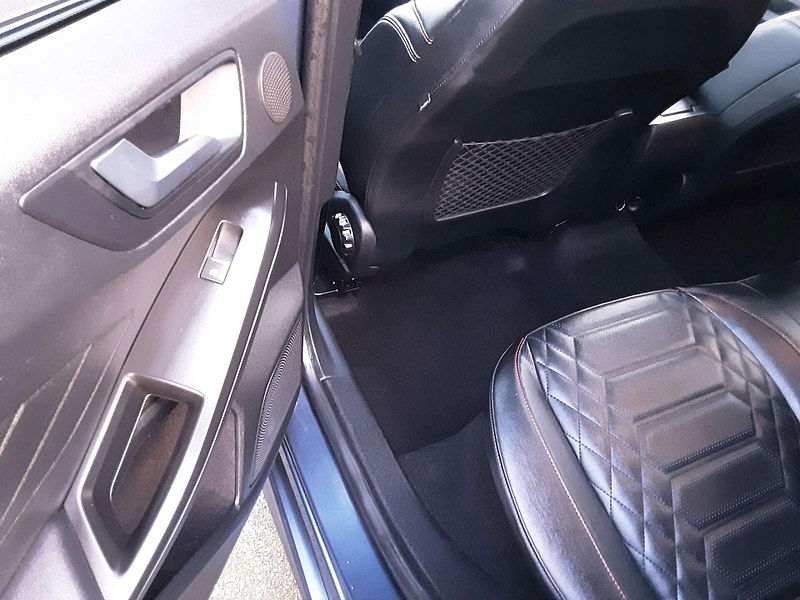 Ford Focus 1.5 Focus ST-Line Vignale EcoBlue Auto 5dr 5dr Automatic 2025