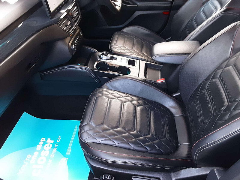 Ford Focus 1.5 Focus ST-Line Vignale EcoBlue Auto 5dr 5dr Automatic 2025