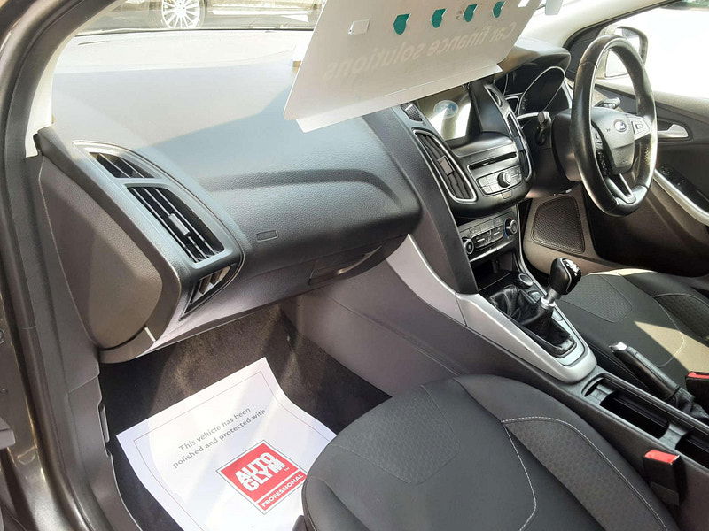 Ford Focus 1.5 Focus Zetec Edition TDCi 5dr 5dr Manual 2025