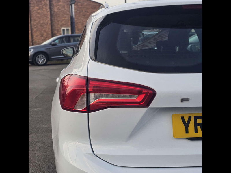 Ford Focus 1.5 Focus Zetec TDCI 5dr 5dr Manual 2025