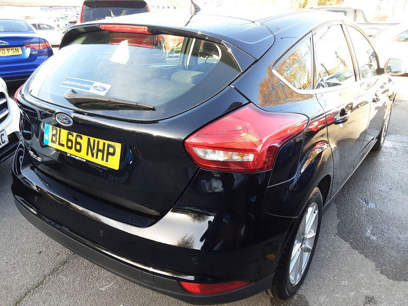 Ford Focus 1.5 TDCi Zetec Euro 6 (s/s) 5dr 5dr Manual 2024