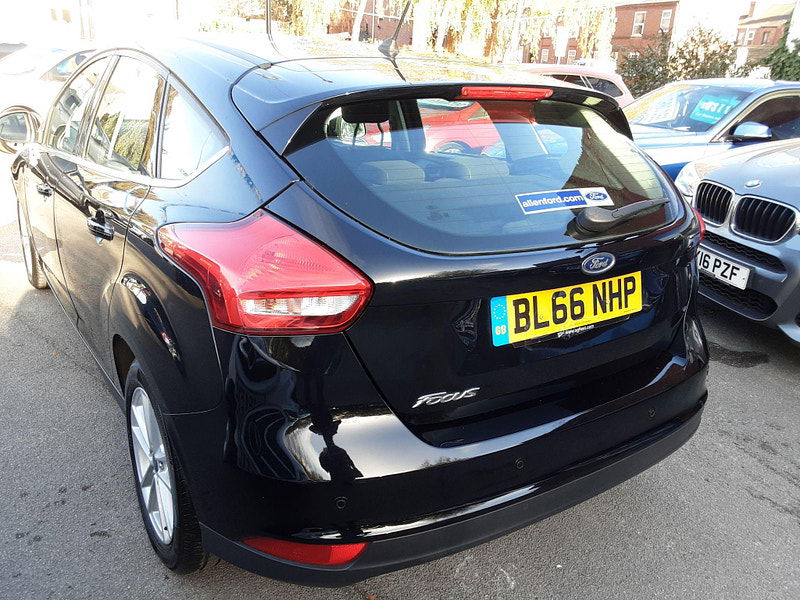 Ford Focus 1.5 TDCi Zetec Euro 6 (s/s) 5dr 5dr Manual 2024