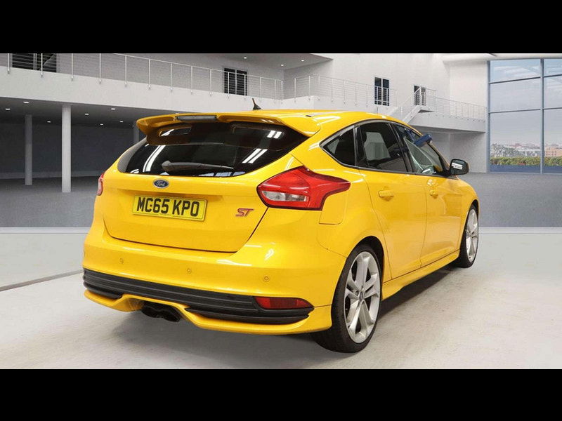 Ford Focus 2.0 Focus ST-2 T 5dr 5dr Manual 2025