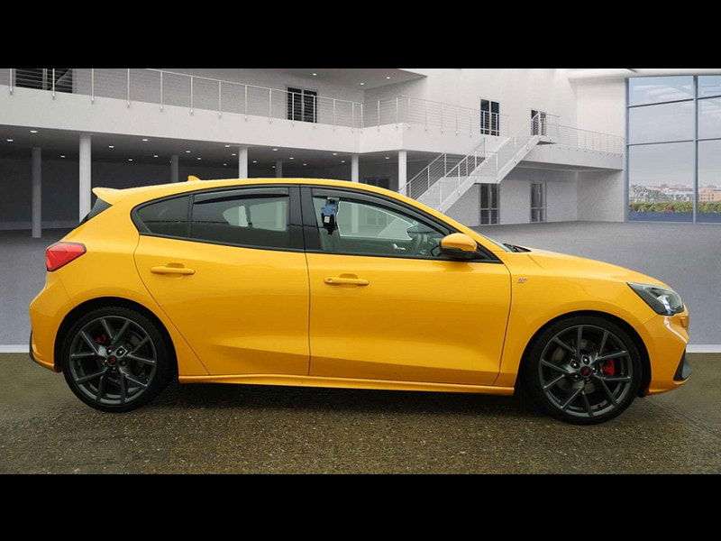 Ford Focus 2.0 Focus ST EcoBlue 5dr 5dr Manual 2025
