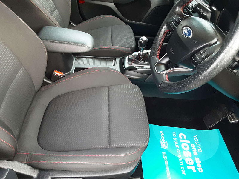 Ford Focus 2.0 Focus ST-Line EcoBlue 5dr 5dr Manual 2025