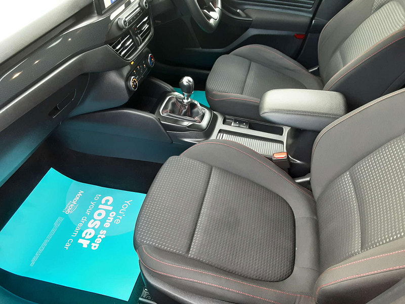 Ford Focus 2.0 Focus ST-Line EcoBlue 5dr 5dr Manual 2025