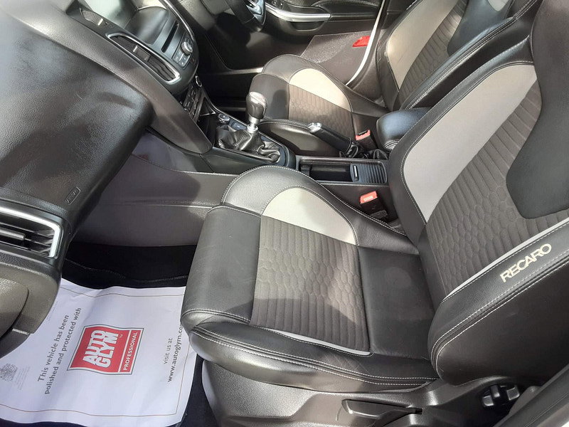 Ford Focus 2.0 TDCi ST-2 Euro 6 (s/s) 5dr 5dr Manual 2026