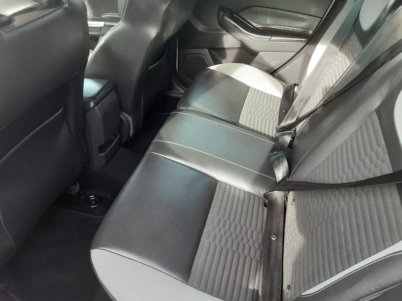 Ford Focus 2.0 TDCi ST-2 Euro 6 (s/s) 5dr 5dr Manual 2026