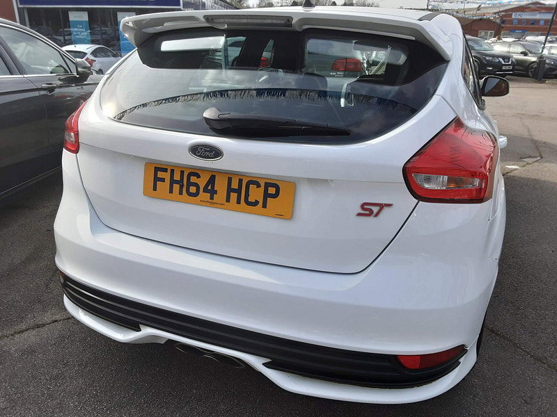 Ford Focus 2.0 TDCi ST-2 Euro 6 (s/s) 5dr 5dr Manual 2026