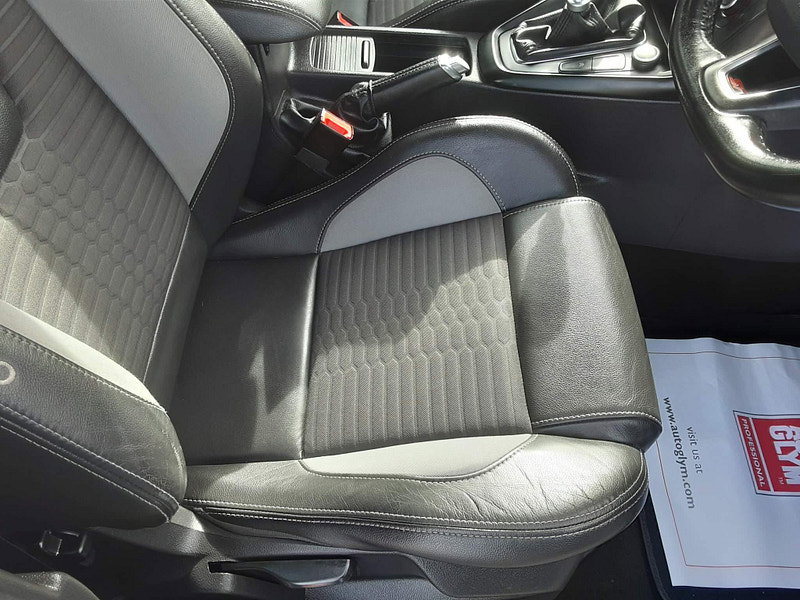 Ford Focus 2.0 TDCi ST-2 Euro 6 (s/s) 5dr 5dr Manual 2026