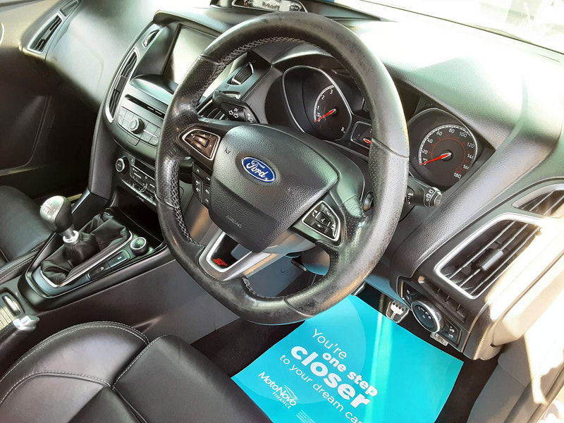 Ford Focus 2.0T EcoBoost ST-3 Euro 6 (s/s) 5dr 5dr Manual 2025