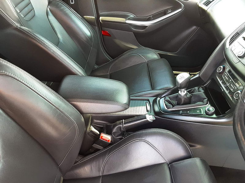 Ford Focus 2.0T EcoBoost ST-3 Euro 6 (s/s) 5dr 5dr Manual 2025