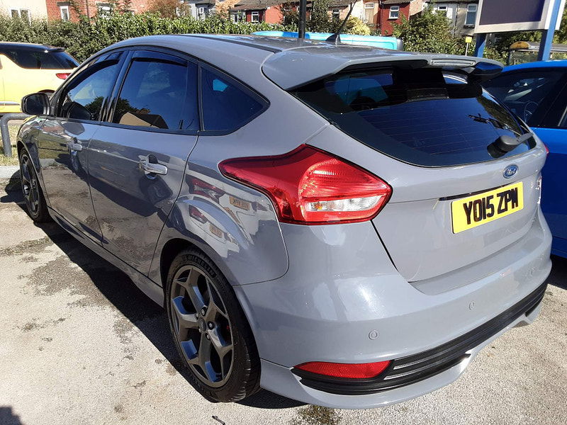Ford Focus 2.0T EcoBoost ST-3 Euro 6 (s/s) 5dr 5dr Manual 2025