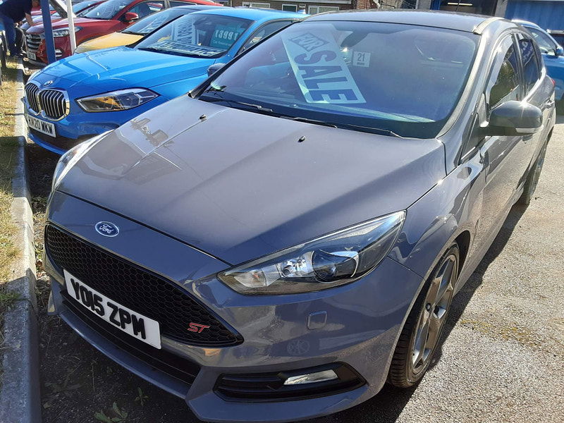 Ford Focus 2.0T EcoBoost ST-3 Euro 6 (s/s) 5dr 5dr Manual 2025