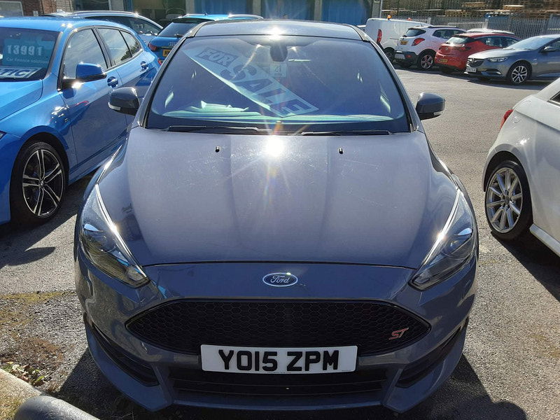Ford Focus 2.0T EcoBoost ST-3 Euro 6 (s/s) 5dr 5dr Manual 2025