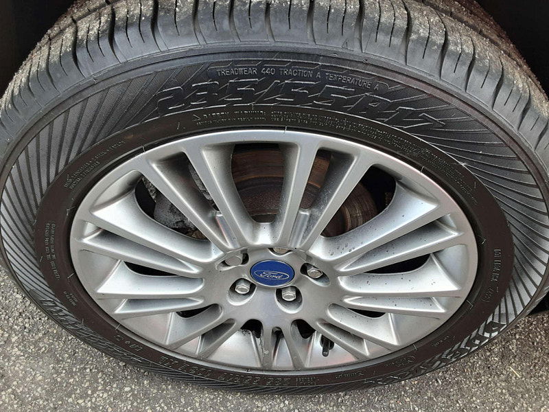 Ford Kuga 2.0 Kuga Titanium 4x2 TDCi 5dr 5dr Manual 2025