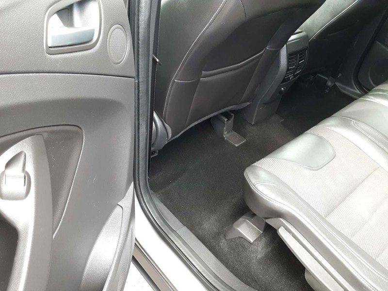 Ford Kuga 2.0 Kuga Titanium 4x2 TDCi 5dr 5dr Manual 2025