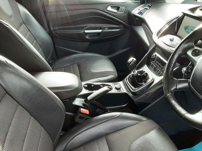 Ford Kuga 2.0 Kuga Titanium Sport TDCi 4x4 4WD 5dr 5dr Manual 2025