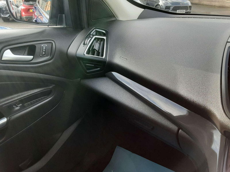 Ford Kuga 2.0 Kuga Titanium Sport TDCi 4x4 4WD 5dr 5dr Manual 2025