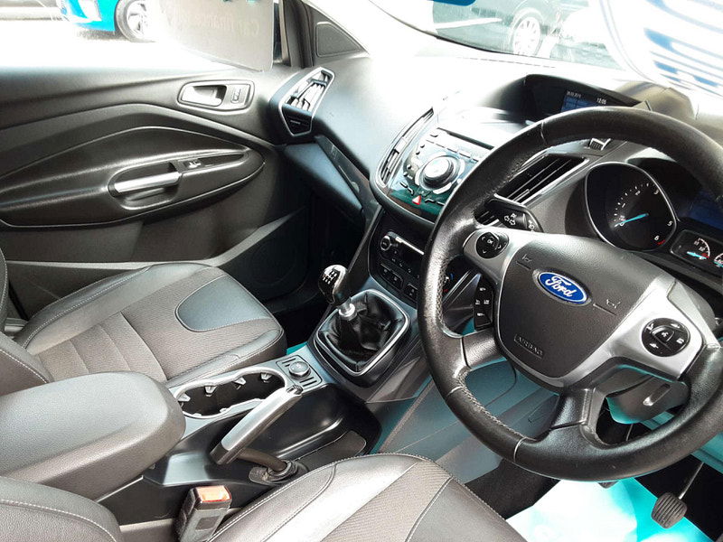 Ford Kuga 2.0 Kuga Titanium TDCi 4x4 4WD 5dr 5dr Manual 2025