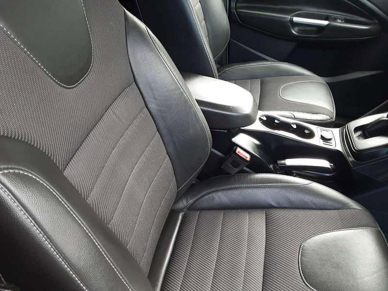 Ford Kuga 2.0 Kuga Titanium TDCI 4x4 Auto 4WD 5dr 5dr Automatic 2026