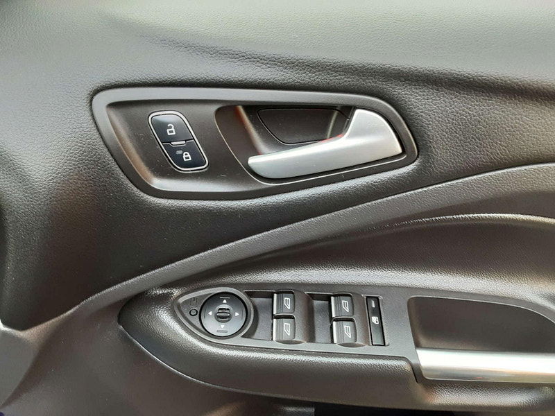 Ford Kuga 2.0 Kuga Titanium TDCI 4x4 Auto 4WD 5dr 5dr Automatic 2025