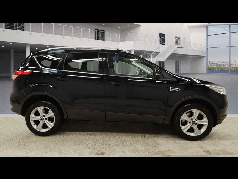 Ford Kuga 2.0 Kuga Zetec TDCi 4x4 4WD 5dr 5dr Manual 2025
