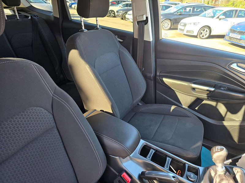 Ford Kuga 2.0 Kuga Zetec TDCi 4x4 4WD 5dr 5dr Manual 2026