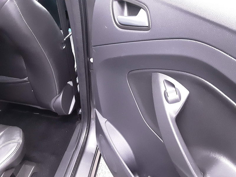 Ford Kuga 2.0 TDCi Titanium AWD Euro 6 (s/s) 5dr 5dr Manual 2025