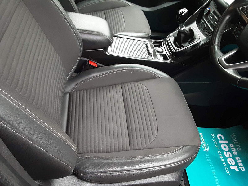 Ford Kuga 2.0 TDCi Titanium Euro 6 (s/s) 5dr 5dr Manual 2025