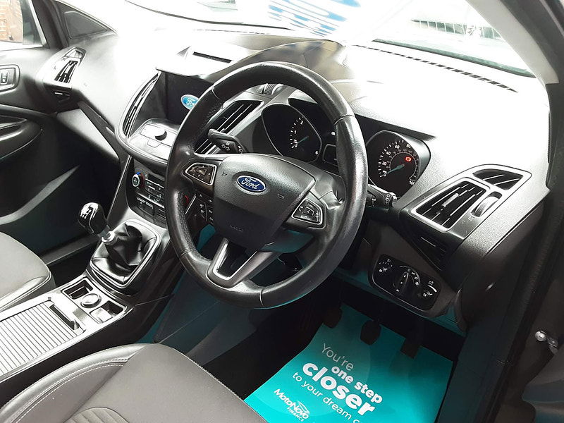 Ford Kuga 2.0 TDCi Titanium Euro 6 (s/s) 5dr 5dr Manual 2025