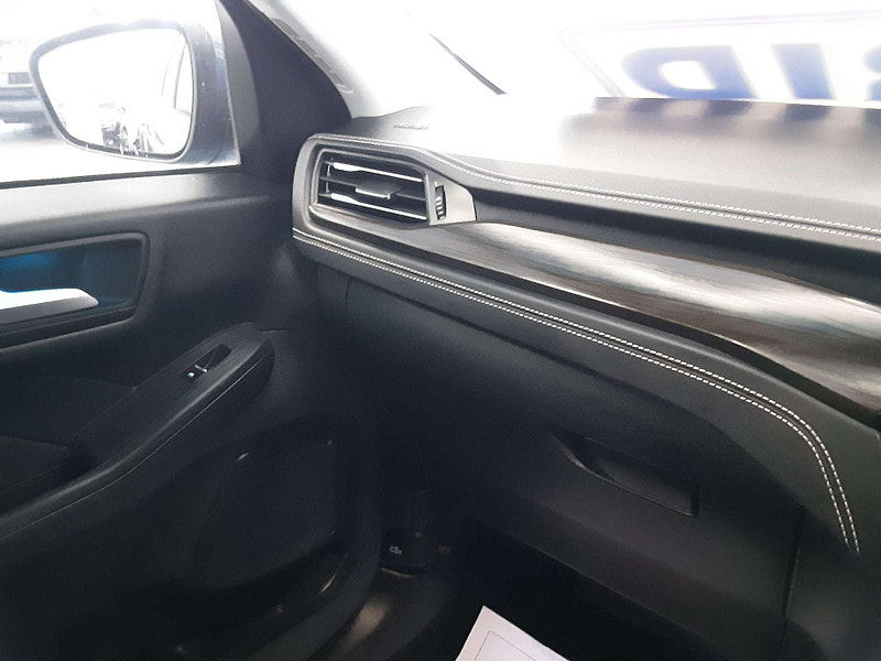 Ford Kuga 2.5 Kuga Vignale PHEV CVT 5dr 5dr Automatic 2025
