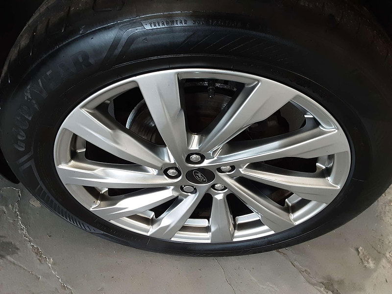 Ford Kuga 2.5 Kuga Vignale PHEV CVT 5dr 5dr Automatic 2025