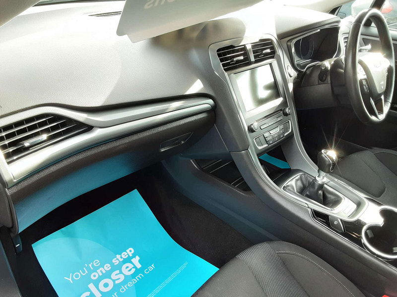 Ford Mondeo 1.5 Mondeo Titanium Econetic TDCi 5dr 5dr Manual 2025