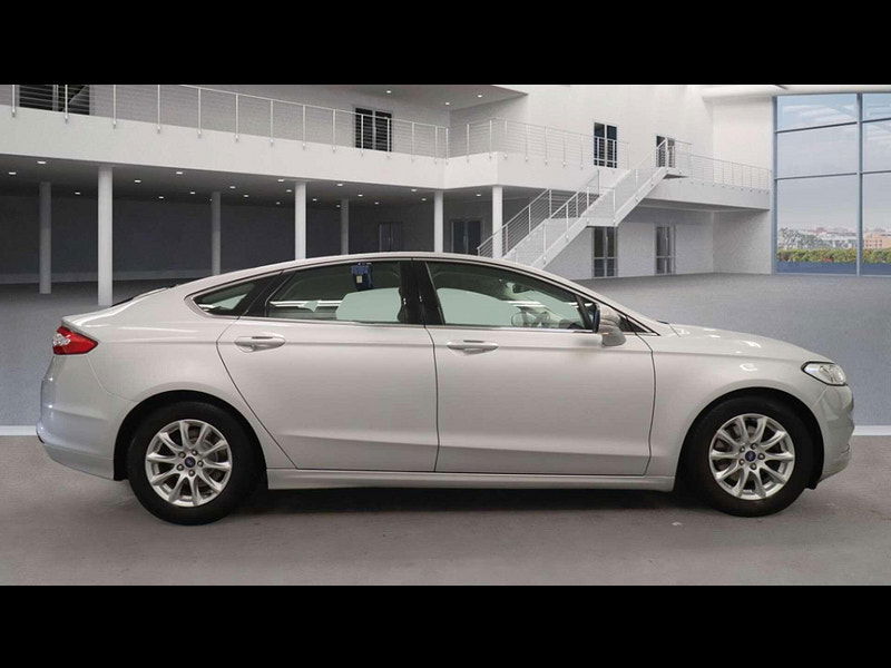 Ford Mondeo 1.5 Mondeo Titanium Econetic TDCi 5dr 5dr Manual 2025