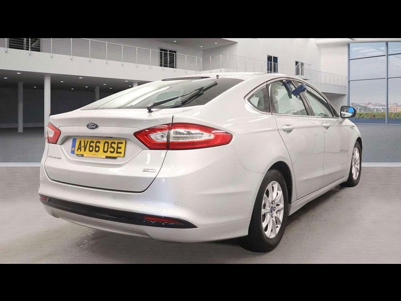 Ford Mondeo 1.5 Mondeo Titanium Econetic TDCi 5dr 5dr Manual 2025