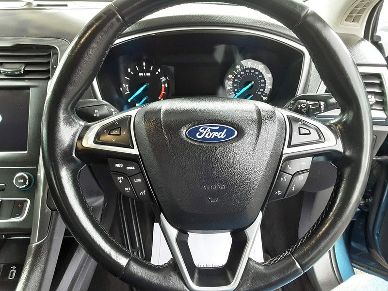 Ford Mondeo 2.0 EcoBlue Zetec Edition Euro 6 (s/s) 5dr 5dr Manual 2025