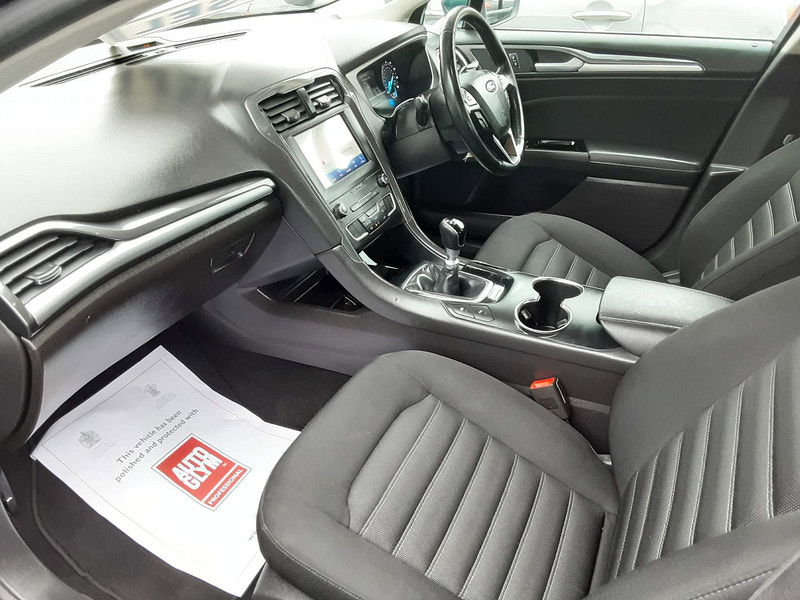 Ford Mondeo 2.0 EcoBlue Zetec Edition Euro 6 (s/s) 5dr 5dr Manual 2025
