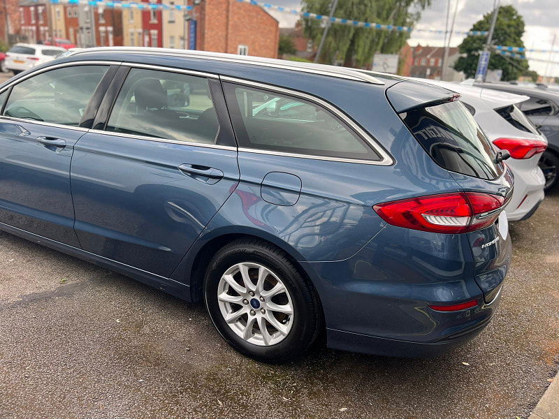 Ford Mondeo 2.0 EcoBlue Zetec Edition Euro 6 (s/s) 5dr 5dr Manual 2024