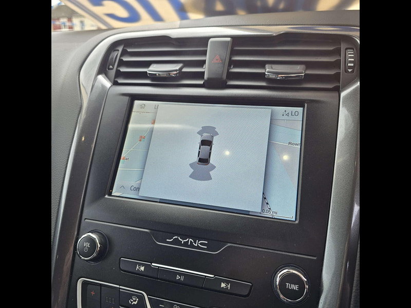 Ford Mondeo 2.0 Mondeo Titanium Edition HEV Auto 4dr 4dr Automatic 2026