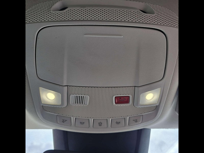 Ford Mondeo 2.0 Mondeo Titanium Edition HEV Auto 4dr 4dr Automatic 2026