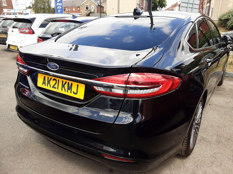 Ford Mondeo 2.0 Mondeo Titanium Edition HEV Auto 4dr 4dr Automatic 2025
