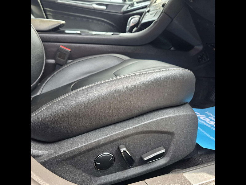 Ford Mondeo 2.0 Mondeo Titanium Edition HEV Auto 4dr 4dr Automatic 2025