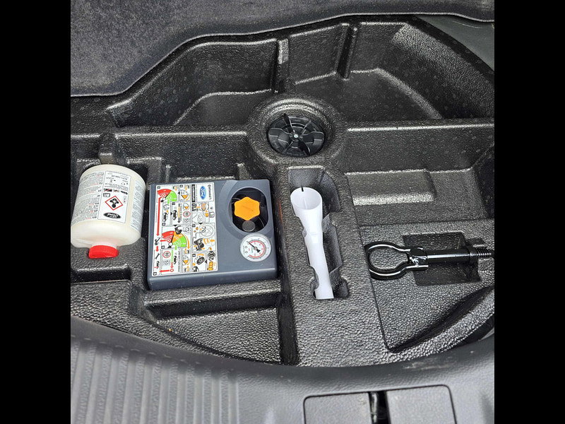 Ford Mondeo 2.0 Mondeo Titanium Edition HEV Auto 4dr 4dr Automatic 2026