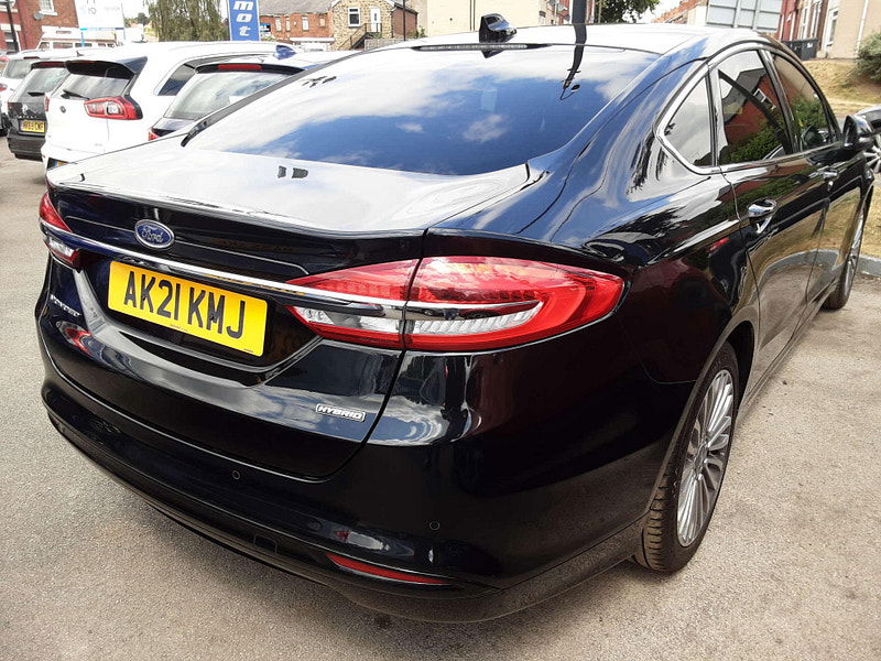 Ford Mondeo 2.0 Mondeo Titanium Edition HEV Auto 4dr 4dr Automatic 2025